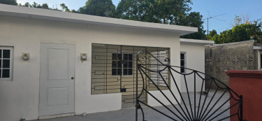 2 Bedroom House For Rent 