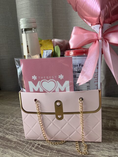 Mother’s Day Gift Box
