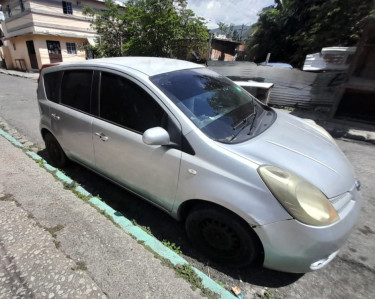 2010 Nissan Note
