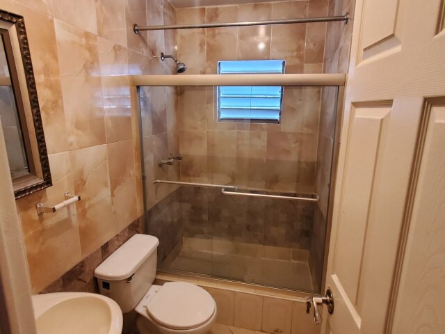 2 Bedroom 1bath 90k