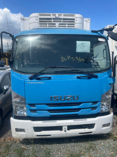 2017 Isuzu Forward 