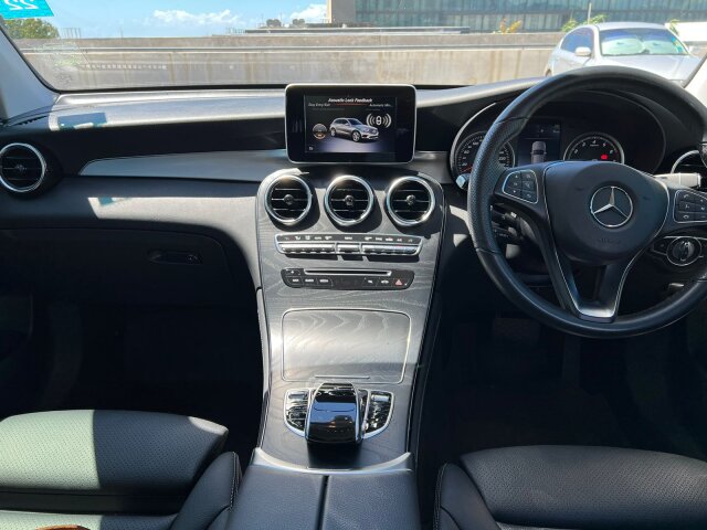 2019 Mercedes Benz GLC 200
