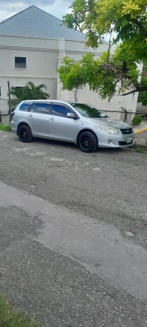 2010 Toyota Fielder