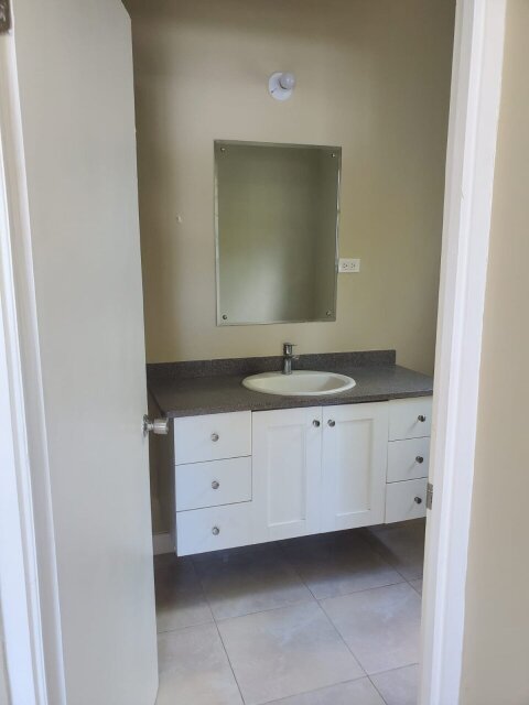 2 Bedroom 2 Bathroom House