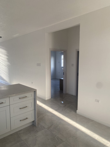 3 Bedroom  3-Bath Home In Portmore
