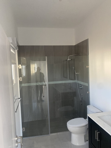 3 Bedroom  3-Bath Home In Portmore