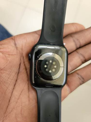 Apple Watch Series 7 45mm GPS+LTE