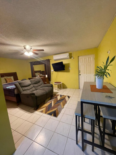1 Bedroom Studio Apartment 