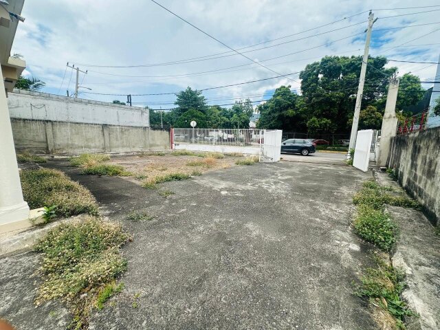 Entire Property FOR RENT (2 Buildings)