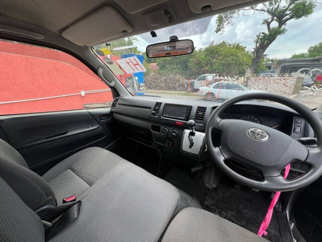 2015 Toyota Hiace $2.980 Million 8763188237