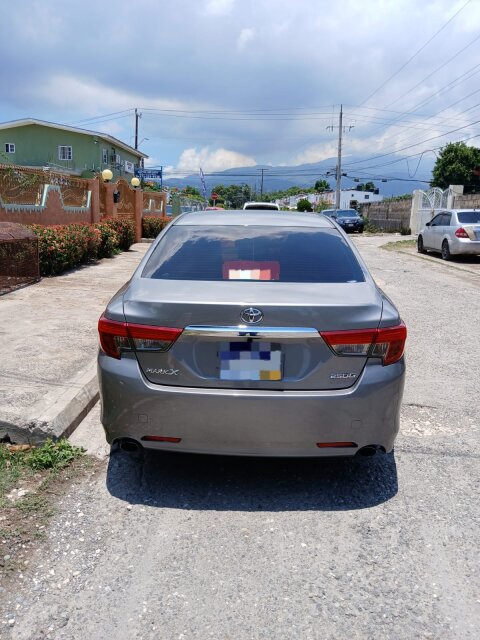 2016 Toyota Mark X $2.590 Million 8763188237
