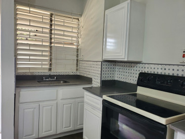 1 Bedroom 1Bathroom