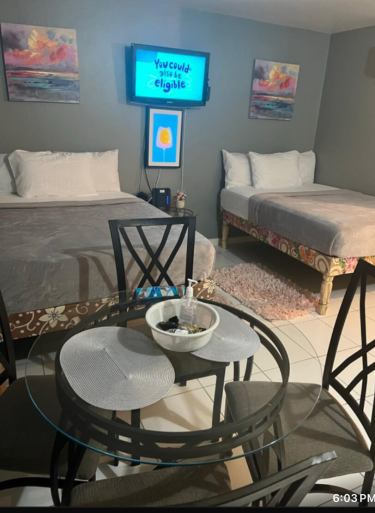 1 Bedroom Studio