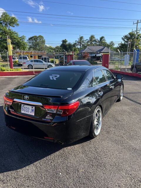 2016 Toyota Mark X