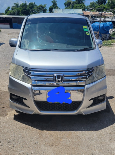 2010 Honda Stepwagan 