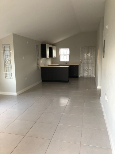 2 Bedroom House For Rent 
