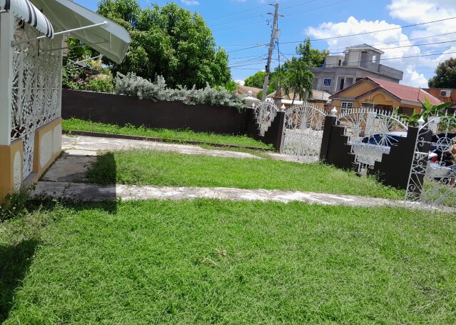 2 Bedroom House For Rent