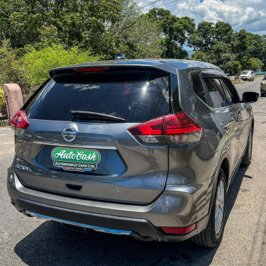 2018 Nissan Xtrail