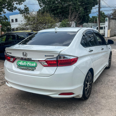 2016 Honda Grace