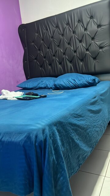 Double Bed With Mattress And Bed Head