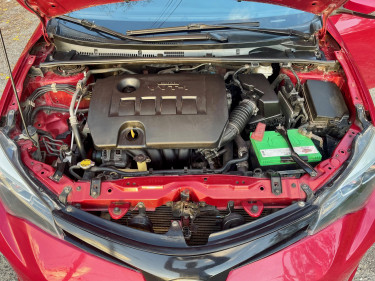 2017 TOYOTA COROLLA SE