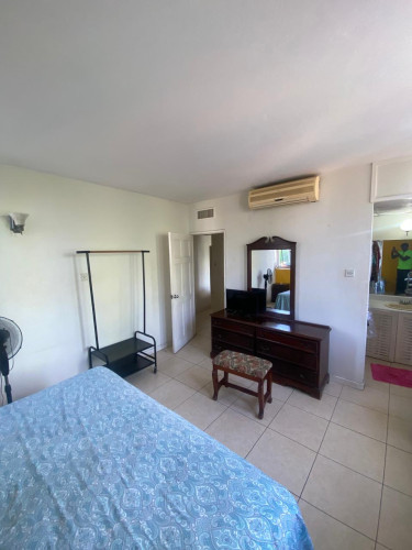 2 Bedroom