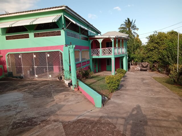 3 Bedroom Apartment