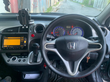 2014 Honda Stream RSZ