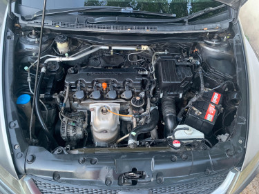 2014 Honda Stream RSZ