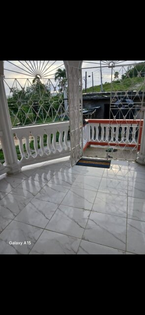 4 Bed Room House