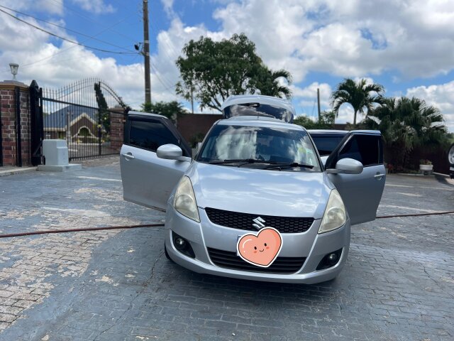 2014 Suzuki Swift Automatic