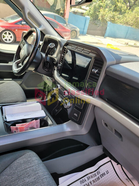 Ford  F150 XLT