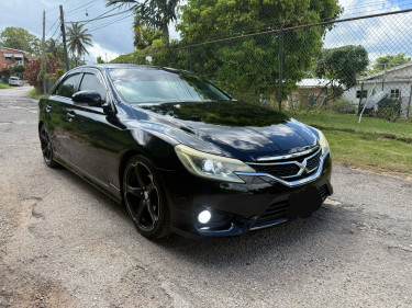 Toyota Mark X 2014