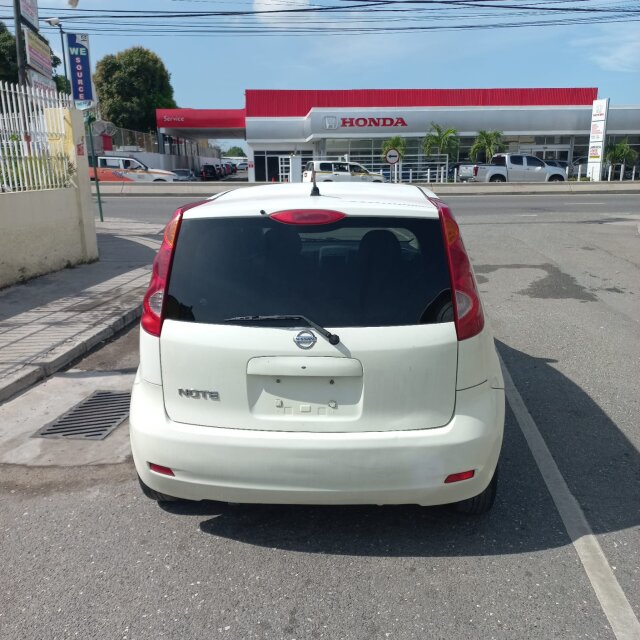 2010 Nissan Note