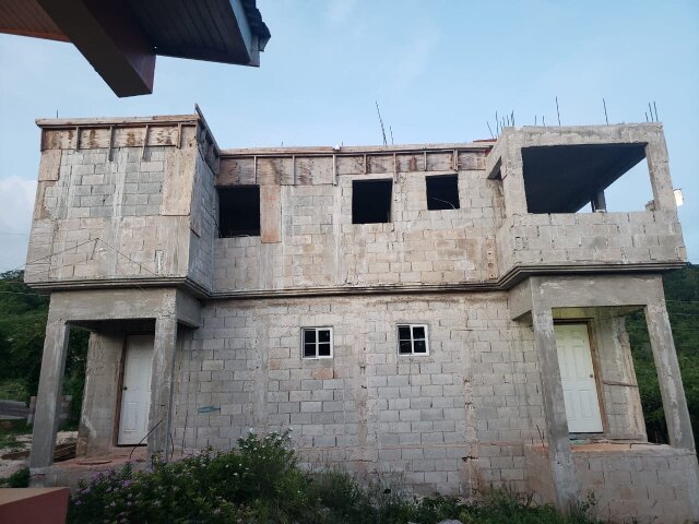 4 Bedroom 4 Bathroom 3 Kitchen