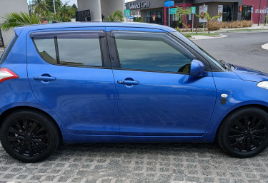 2012 Suzuki Swift