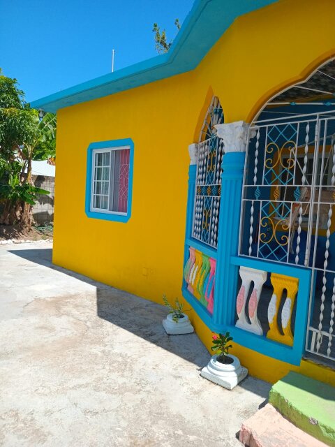 2 Bedroom House