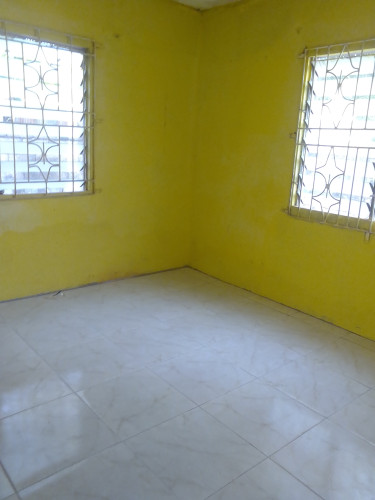 2 Bedroom Bathroom, Kitchen, No Living/dining 