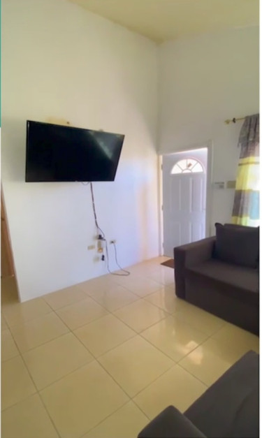 2 Bedroom