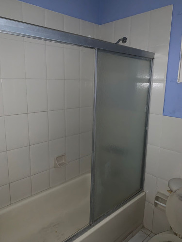 1 Bedroom / Shared Bedroom