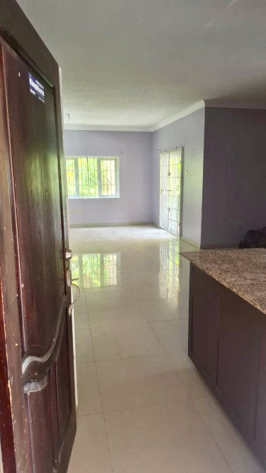 Unfurnished 2 Bedroom 3bath Apartment