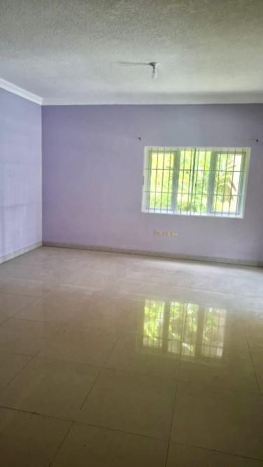 Unfurnished 2 Bedroom 3bath Apartment