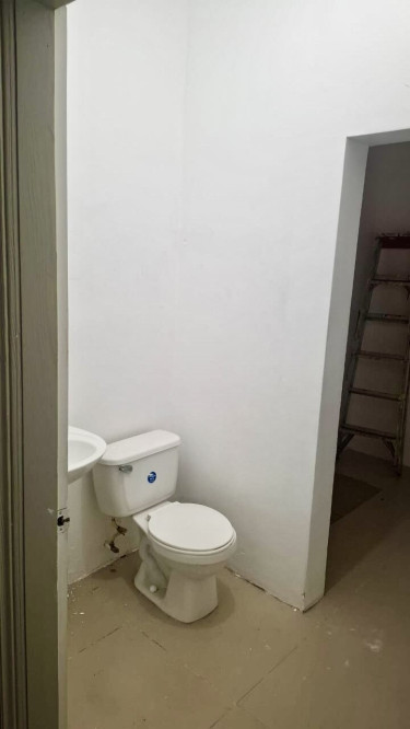 Unfurnished 2 Bedroom 3bath Apartment