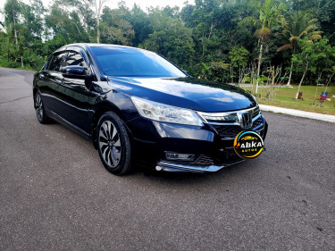 2014 Honda Accord Hybrid $2.25 4962147  Cars 2250000