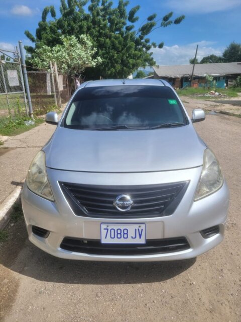 Nissan Latio 2015