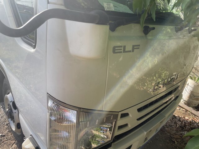 2016 Isuzu Elf