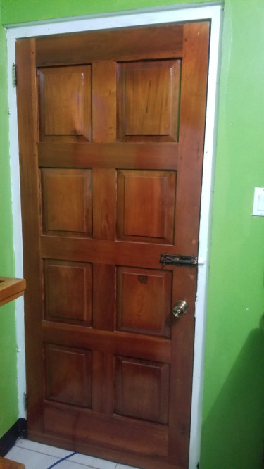 1 Bedroom And Bathroom 