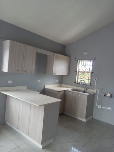 2 Bedroom 1 Bathroom For Rent 