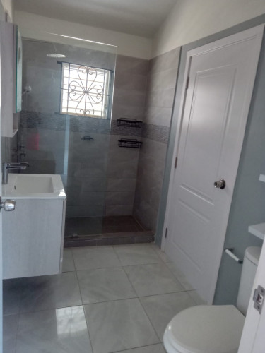2 Bedroom 1 Bathroom For Rent 