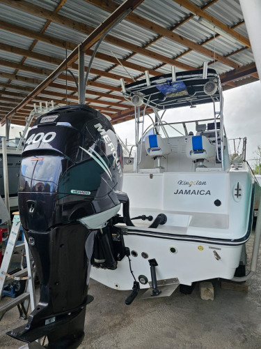 24ft Cobia 2000